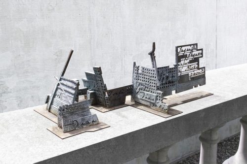 A dedication to the renowned Lithuanian poet Kristijonas Donelaitis (1714-1780). Curator of the project Dalia Matulaitė.2014, bronze, white patina.