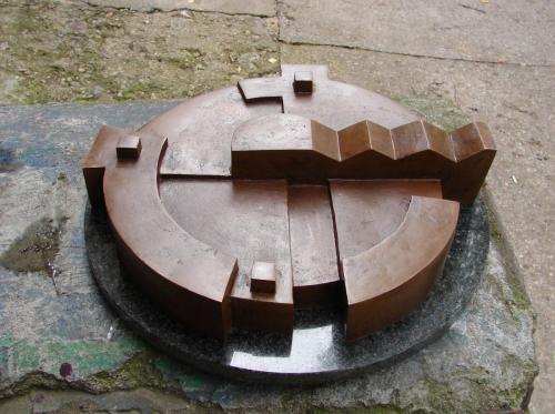 Time wheel. Dedicated to Lithuanian poet Kristijonas Donelaitis (1714-1780). 2010, bronze.