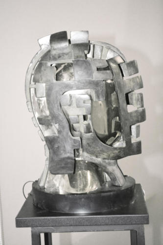 Inner and Outer Form II, 2012, bronze
